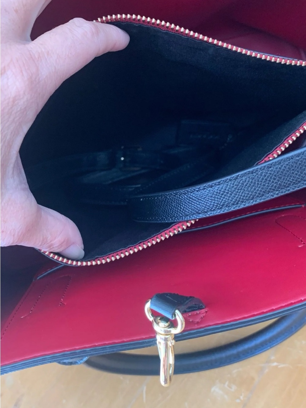 Ralph Lauren Black and Red Leather Satchel - Picture 4 of 8